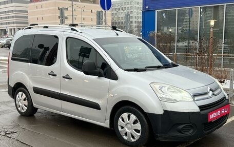 Citroen Berlingo II рестайлинг, 2010 год, 800 000 рублей, 3 фотография