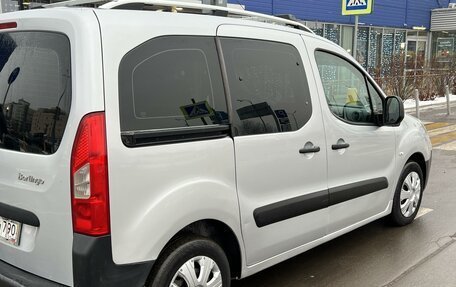 Citroen Berlingo II рестайлинг, 2010 год, 800 000 рублей, 32 фотография