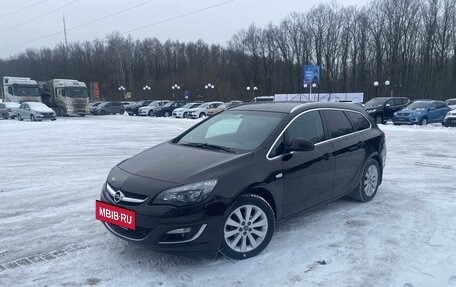 Opel Astra J, 2014 год, 1 043 000 рублей, 2 фотография