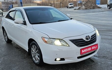 Toyota Camry, 2010 год, 850 000 рублей, 1 фотография