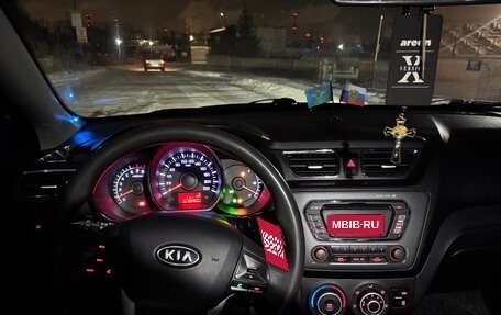 KIA Rio III рестайлинг, 2012 год, 900 000 рублей, 5 фотография