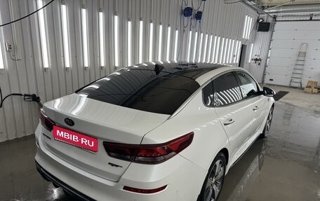 KIA Optima IV, 2018 год, 2 300 000 рублей, 5 фотография