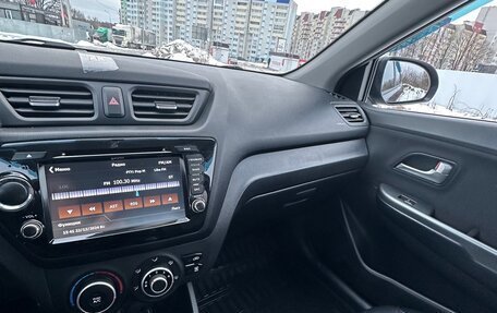 KIA Rio III рестайлинг, 2014 год, 1 100 000 рублей, 13 фотография