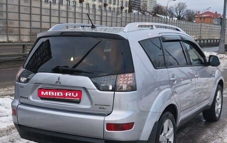 Mitsubishi Outlander III рестайлинг 3, 2008 год, 1 350 000 рублей, 8 фотография