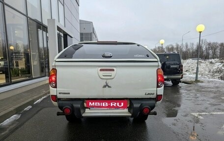 Mitsubishi L200 IV рестайлинг, 2013 год, 1 699 000 рублей, 5 фотография