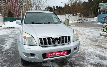 Toyota Land Cruiser Prado 120 рестайлинг, 2007 год, 1 900 000 рублей, 2 фотография