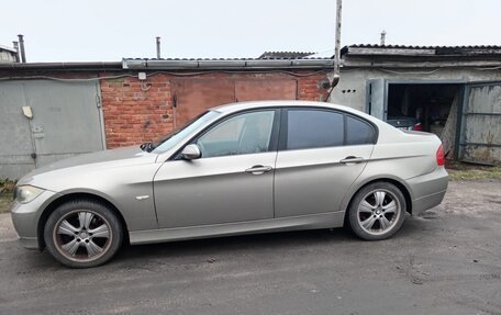 BMW 3 серия, 2007 год, 750 000 рублей, 2 фотография