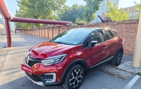 Renault Kaptur I рестайлинг, 2020 год, 1 642 000 рублей, 4 фотография