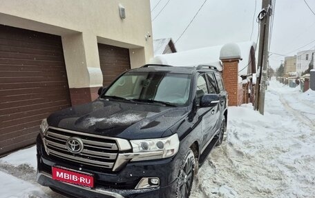 Toyota Land Cruiser 200, 2016 год, 5 200 000 рублей, 1 фотография