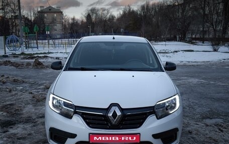 Renault Logan II, 2019 год, 950 000 рублей, 1 фотография