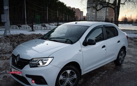 Renault Logan II, 2019 год, 950 000 рублей, 3 фотография