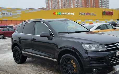 Volkswagen Touareg III, 2011 год, 2 250 000 рублей, 4 фотография