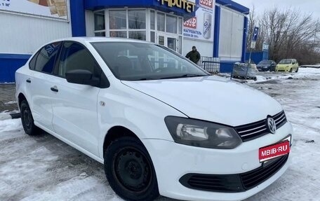 Volkswagen Polo VI (EU Market), 2018 год, 750 000 рублей, 1 фотография