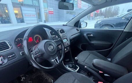 Volkswagen Polo VI (EU Market), 2011 год, 800 000 рублей, 11 фотография