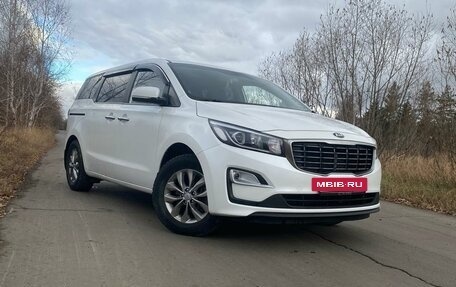 KIA Carnival III, 2019 год, 2 790 000 рублей, 7 фотография