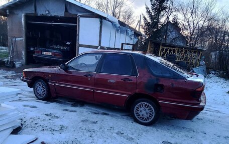 Mitsubishi Galant VIII, 1989 год, 90 000 рублей, 3 фотография