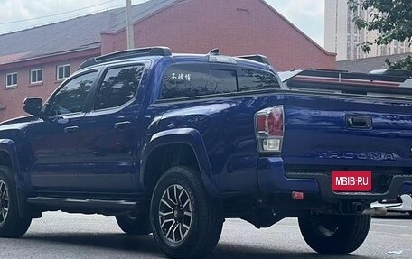 Toyota Tacoma III, 2023 год, 5 700 000 рублей, 5 фотография