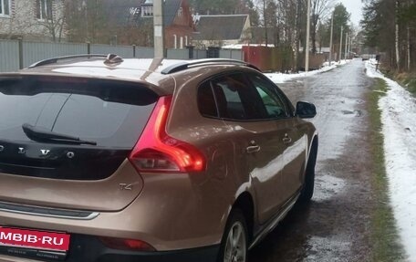 Volvo V40 Cross Country I, 2013 год, 1 299 999 рублей, 4 фотография