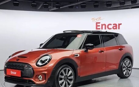 MINI Clubman, 2022 год, 2 840 000 рублей, 1 фотография