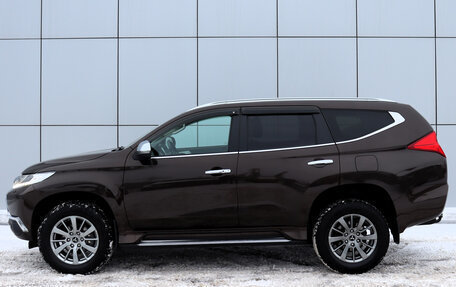 Mitsubishi Pajero Sport III рестайлинг, 2021 год, 3 150 000 рублей, 2 фотография