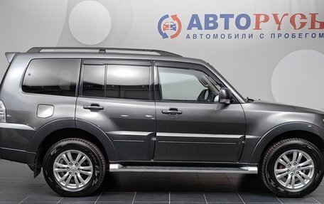 Mitsubishi Pajero IV, 2013 год, 2 299 000 рублей, 5 фотография