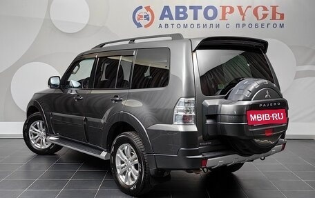 Mitsubishi Pajero IV, 2013 год, 2 299 000 рублей, 2 фотография