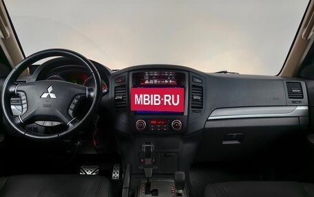 Mitsubishi Pajero IV, 2013 год, 2 299 000 рублей, 6 фотография