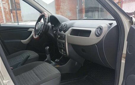 Renault Logan I, 2011 год, 500 000 рублей, 3 фотография