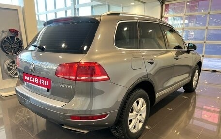 Volkswagen Touareg III, 2011 год, 1 980 000 рублей, 4 фотография