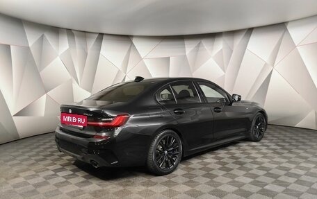 BMW 3 серия, 2019 год, 3 128 000 рублей, 2 фотография