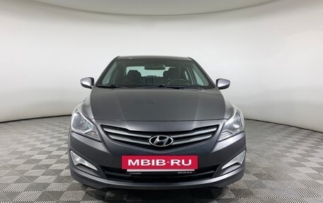 Hyundai Solaris II рестайлинг, 2015 год, 1 050 000 рублей, 2 фотография