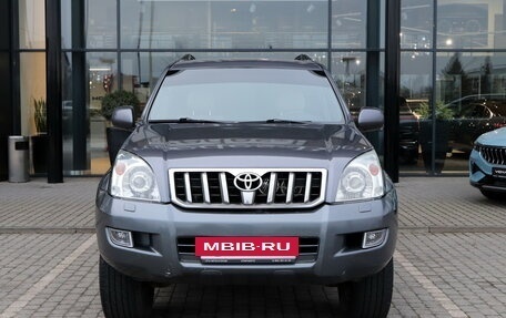 Toyota Land Cruiser Prado 120 рестайлинг, 2006 год, 2 180 000 рублей, 3 фотография