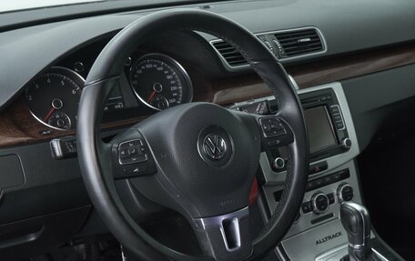 Volkswagen Passat B7, 2013 год, 1 401 802 рублей, 10 фотография