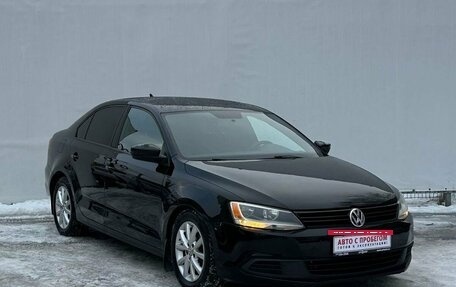 Volkswagen Jetta VI, 2011 год, 1 200 000 рублей, 3 фотография