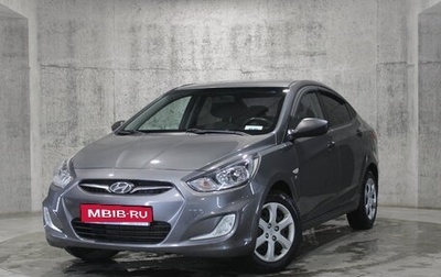 Hyundai Solaris II рестайлинг, 2012 год, 825 000 рублей, 1 фотография