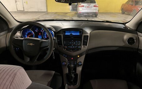 Chevrolet Cruze II, 2012 год, 530 000 рублей, 8 фотография