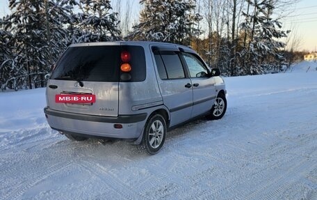 Toyota Raum I, 1997 год, 370 000 рублей, 3 фотография