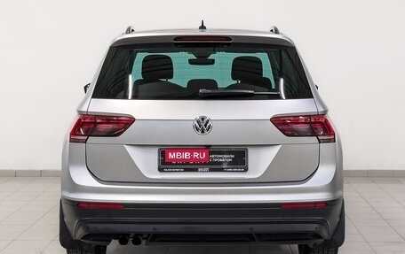 Volkswagen Tiguan II, 2019 год, 2 550 000 рублей, 6 фотография