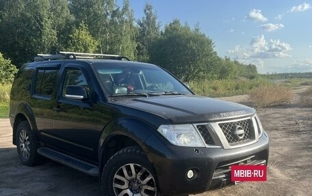 Nissan Pathfinder, 2011 год, 1 370 000 рублей, 9 фотография