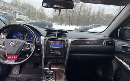 Toyota Camry, 2015 год, 2 100 000 рублей, 14 фотография