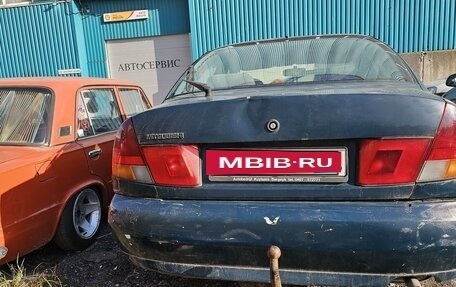 Mitsubishi Carisma I, 1997 год, 100 000 рублей, 5 фотография