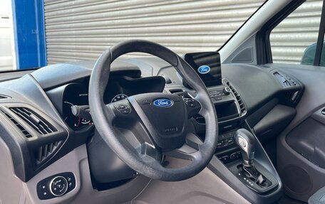 Ford Tourneo Connect II рестайлинг, 2021 год, 3 230 000 рублей, 13 фотография