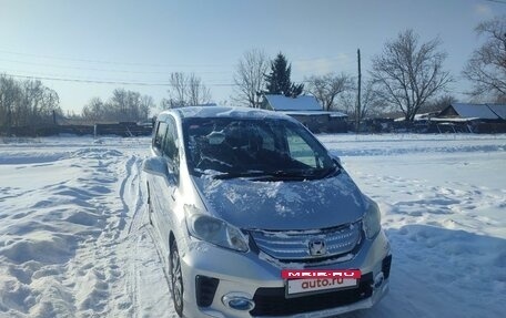 Honda Freed I, 2013 год, 1 150 000 рублей, 2 фотография