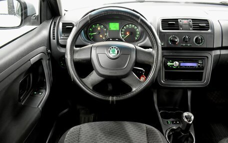 Skoda Fabia II, 2012 год, 550 000 рублей, 7 фотография