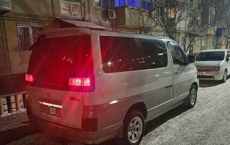 Nissan Caravan III, 1999 год, 450 000 рублей, 6 фотография