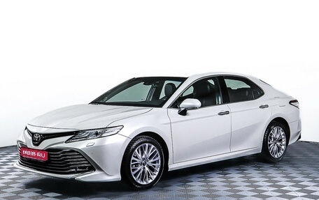 Toyota Camry, 2020 год, 3 349 000 рублей, 1 фотография