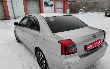 Toyota Avensis III рестайлинг, 2007 год, 830 000 рублей, 1 фотография