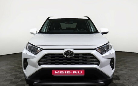 Toyota RAV4, 2019 год, 3 498 000 рублей, 2 фотография