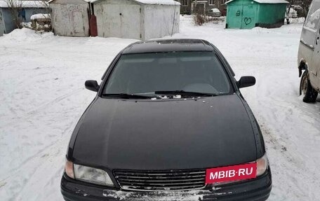 Nissan Maxima IV, 1997 год, 250 000 рублей, 4 фотография