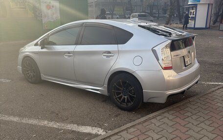 Toyota Prius, 2010 год, 1 070 000 рублей, 15 фотография